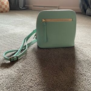 NWOT Portland Leather Mint Luna Crossbody Bag